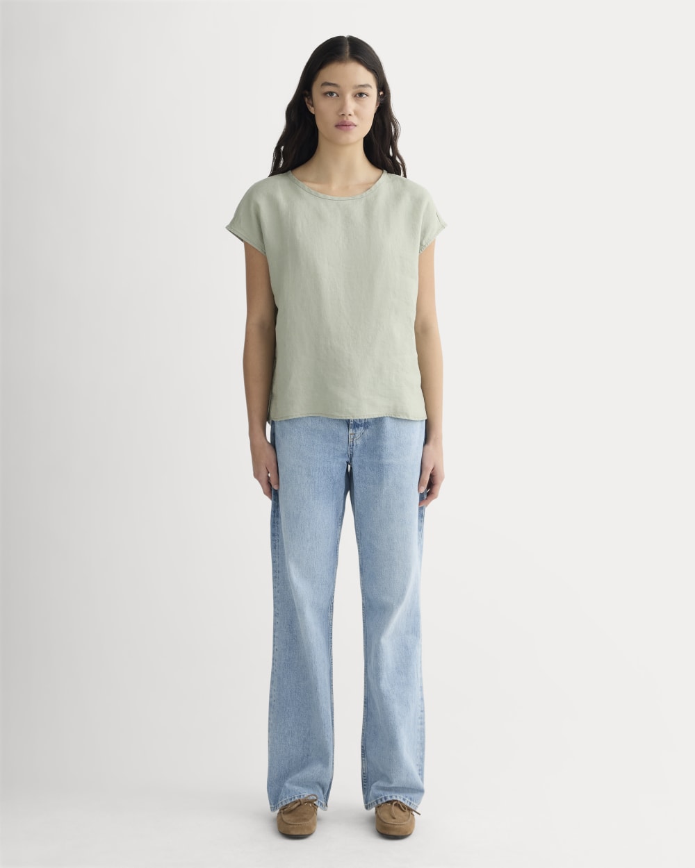 womens-linen-short-sleeve-crew-tee-seagrass