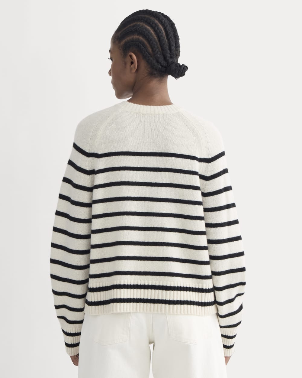 womens-cashmere-boxy-crew-sweater-new-bone-black