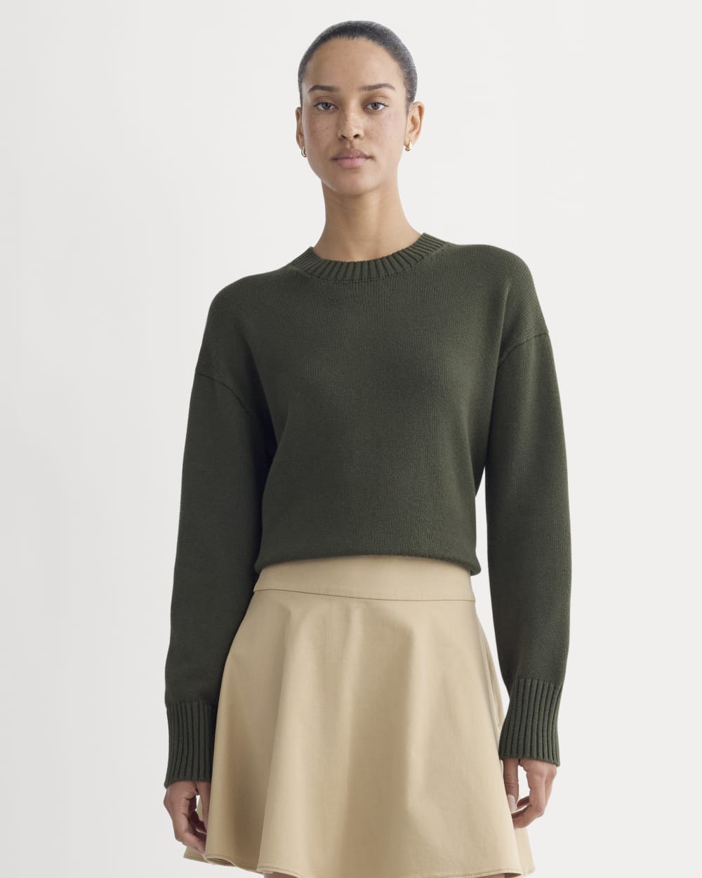 womens-organic-cotton-crew-sweater-dark-green | primary