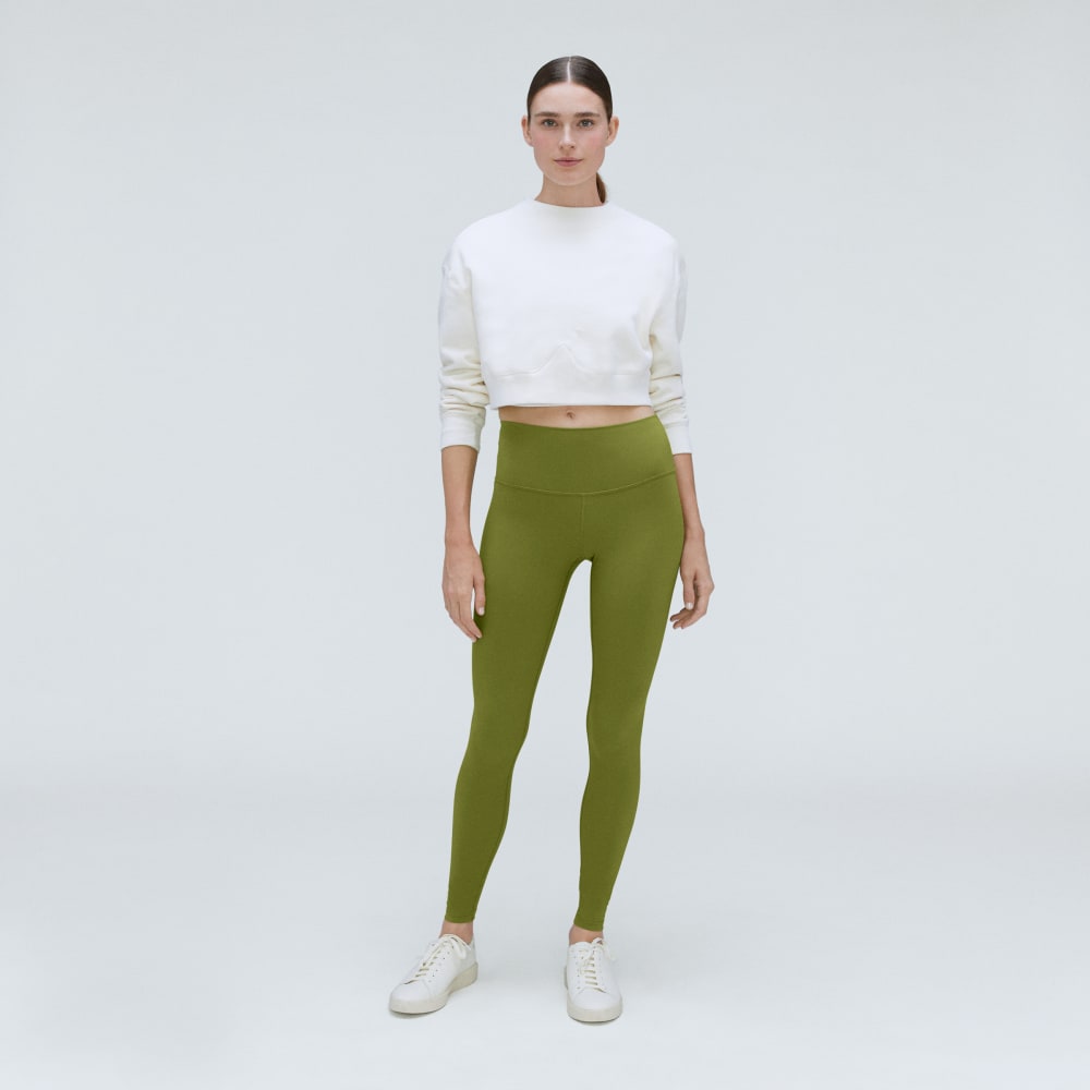 womens-perform-legging-cropped-pear