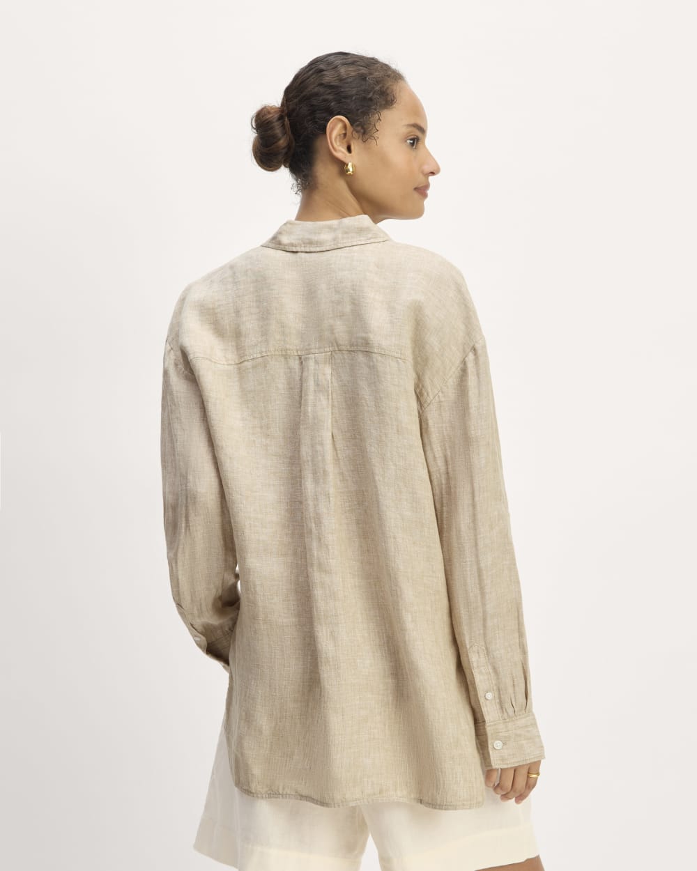 womens-linen-boyfriend-shirt-cornstalk-chambray