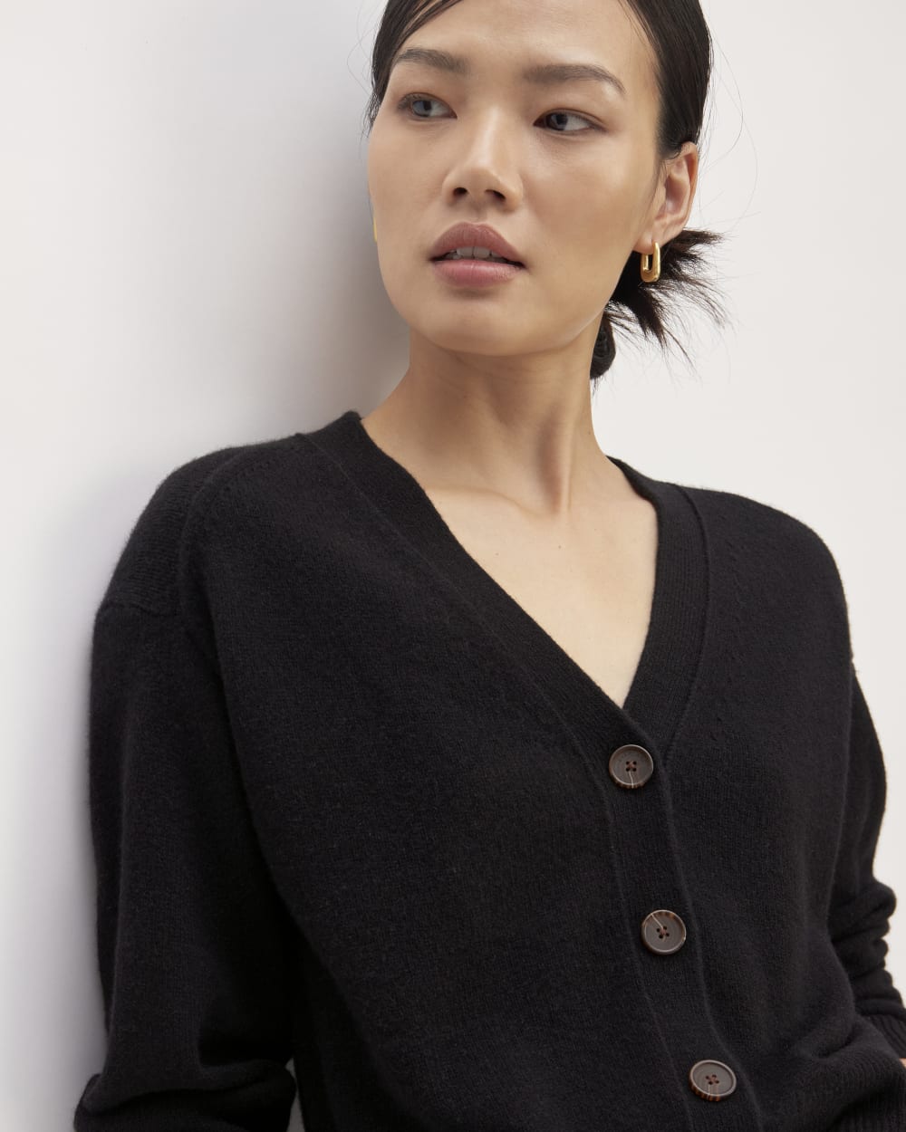 womens-recashmere-cropped-cardigan-core-black