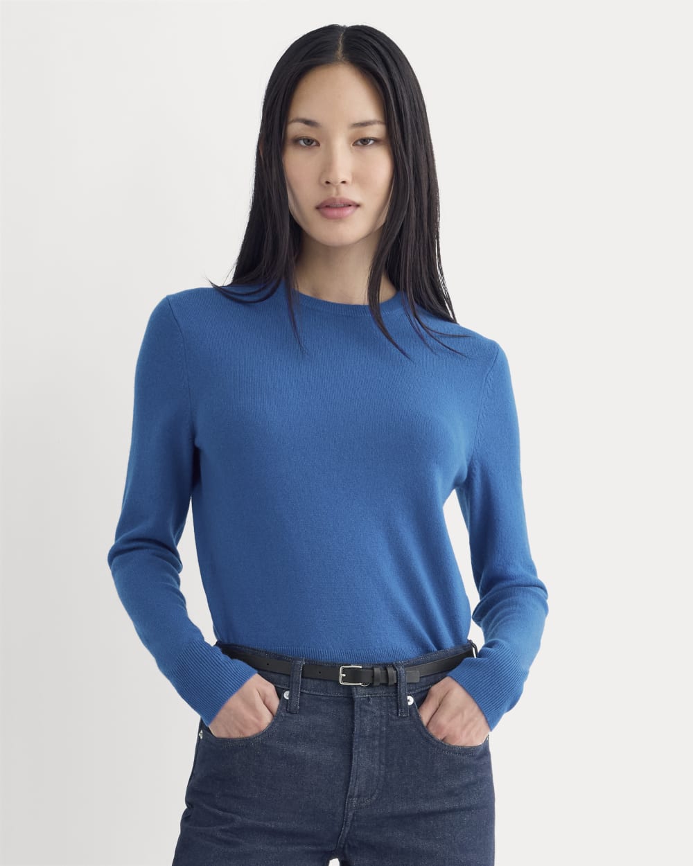 womens-cashmere-slim-crew-sweater-classic-blue | primary