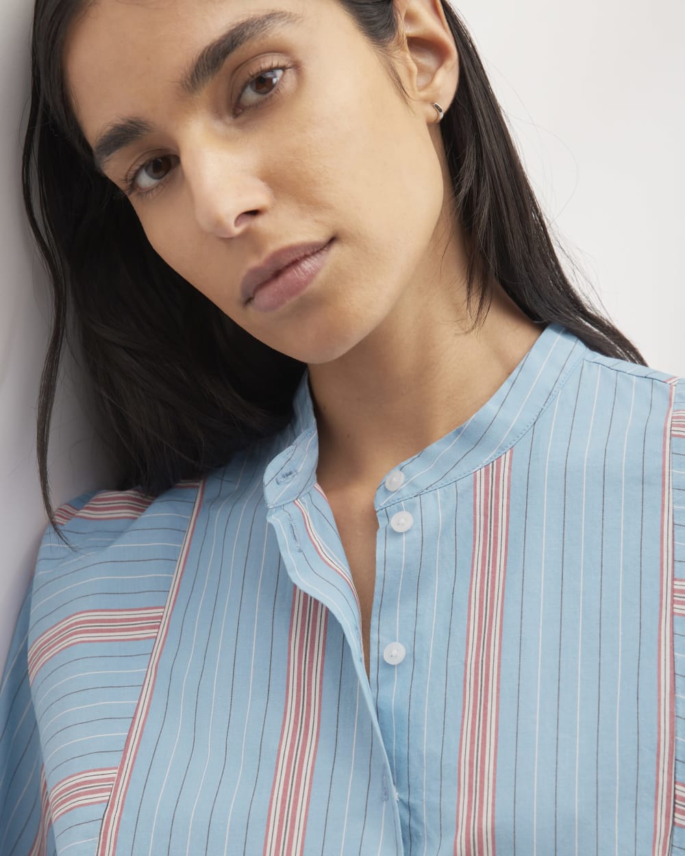 womens-oversized-raglan-shirt-blue-black-red