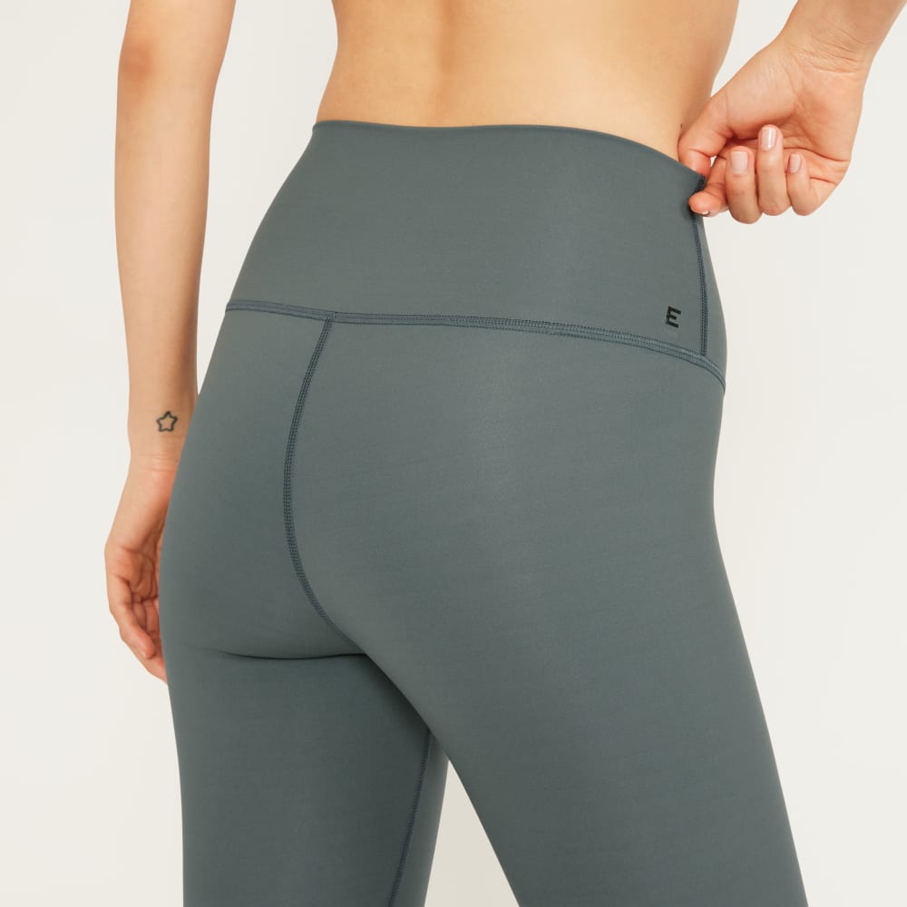 womens-perform-legging-pine