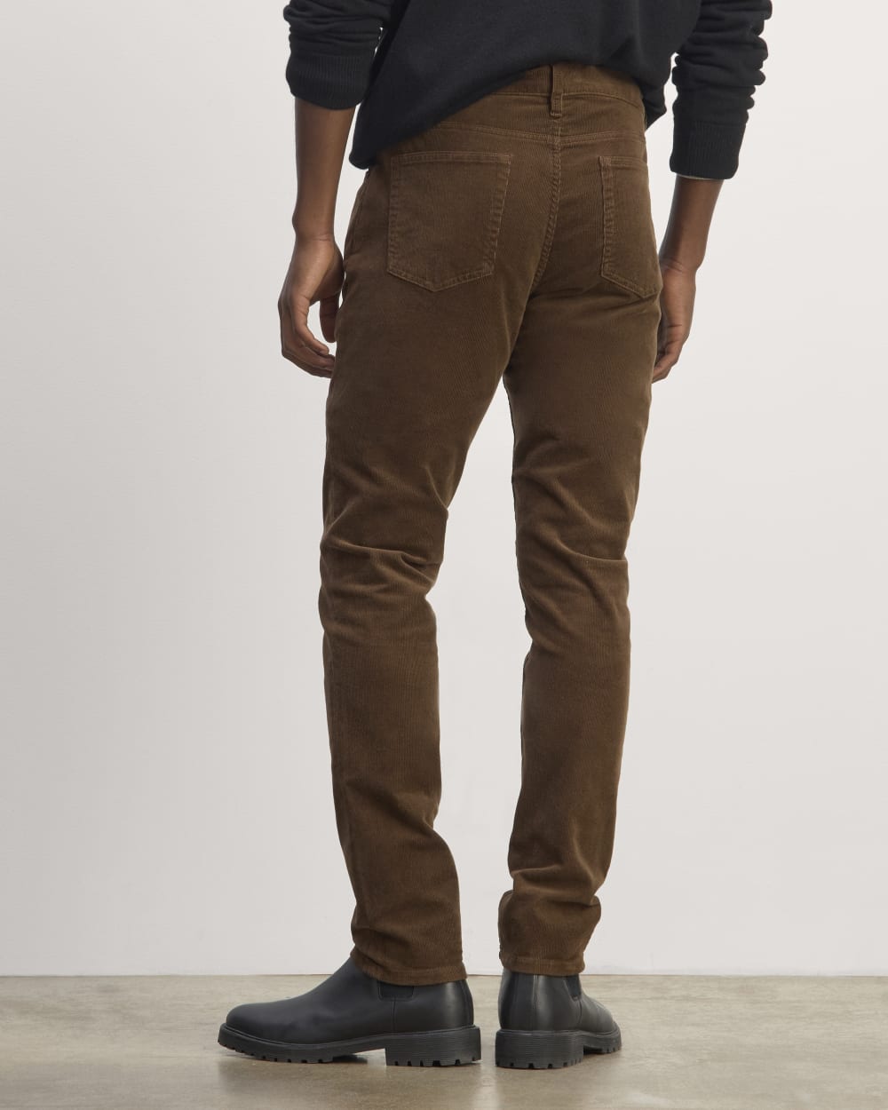 mens-pocket-pant-corduroy-cocoa