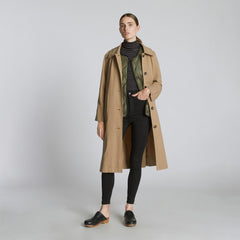 womens-supima-rib-turtleneck-black-canvas-tan