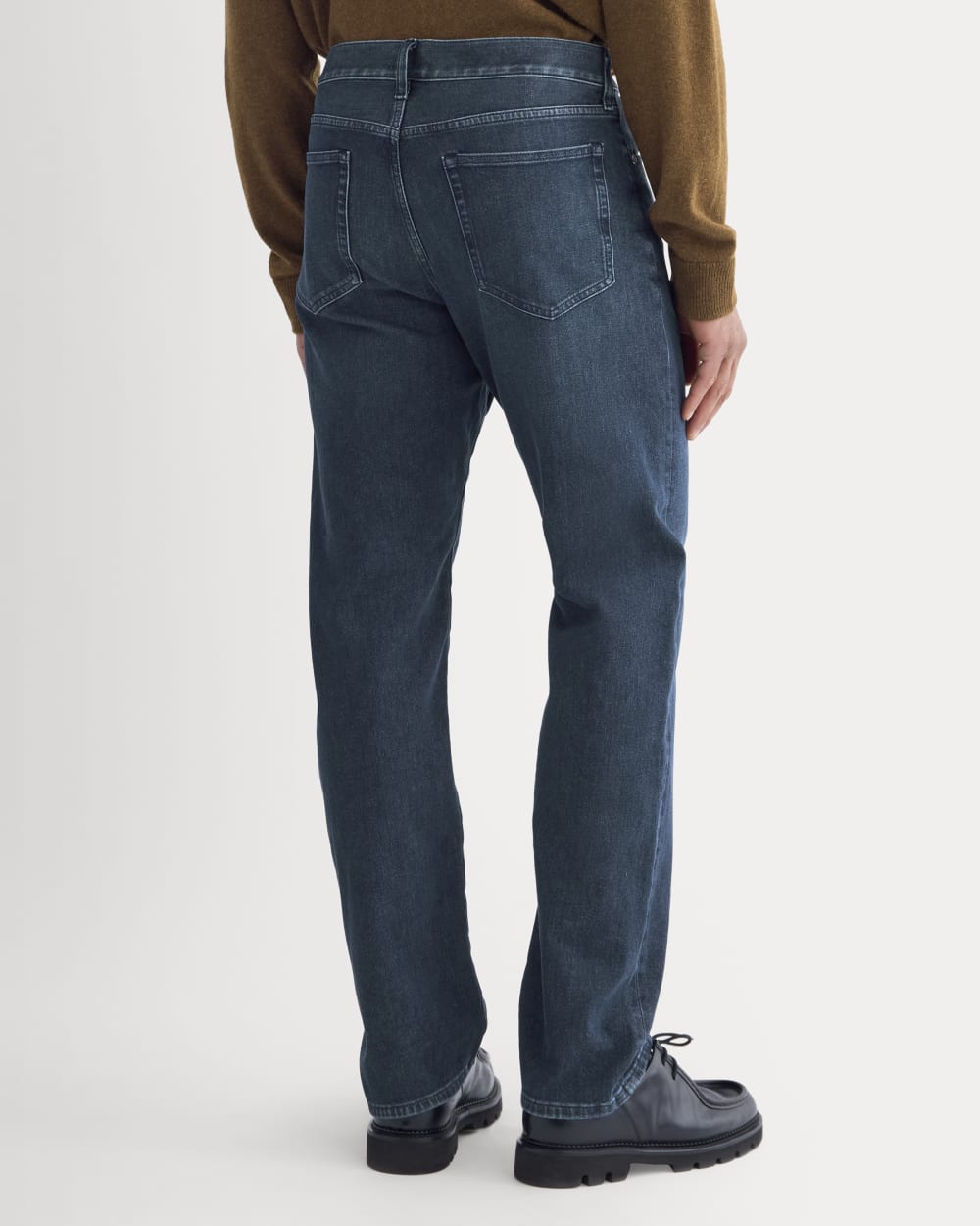 mens-straight-leg-stretch-jean-dark-indigo