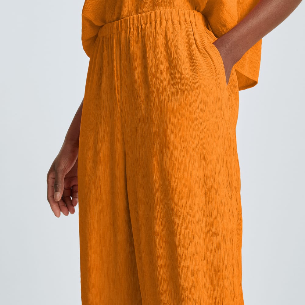 womens-naia-ripple-pant-turmeric
