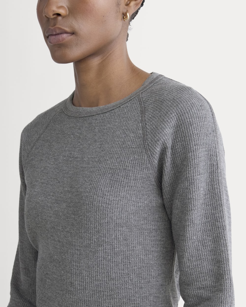 womens-slim-fit-crew-in-cozy-waffle-heathered-charcoal