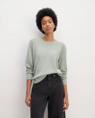 womens-cashmere-classic-crew-sweater-light-sage-green | primary