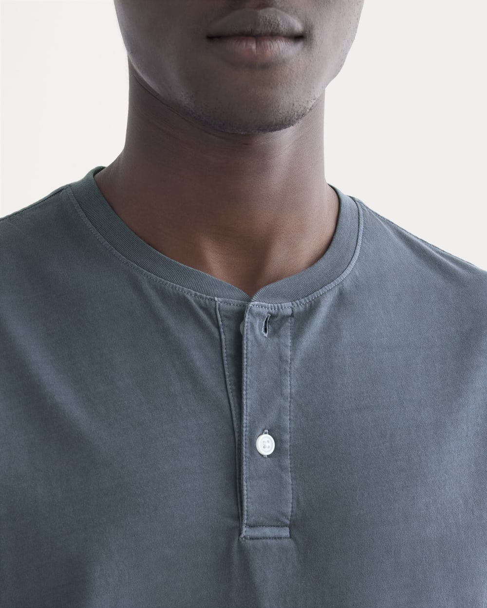 mens-essential-organic-dyed-henley-navy