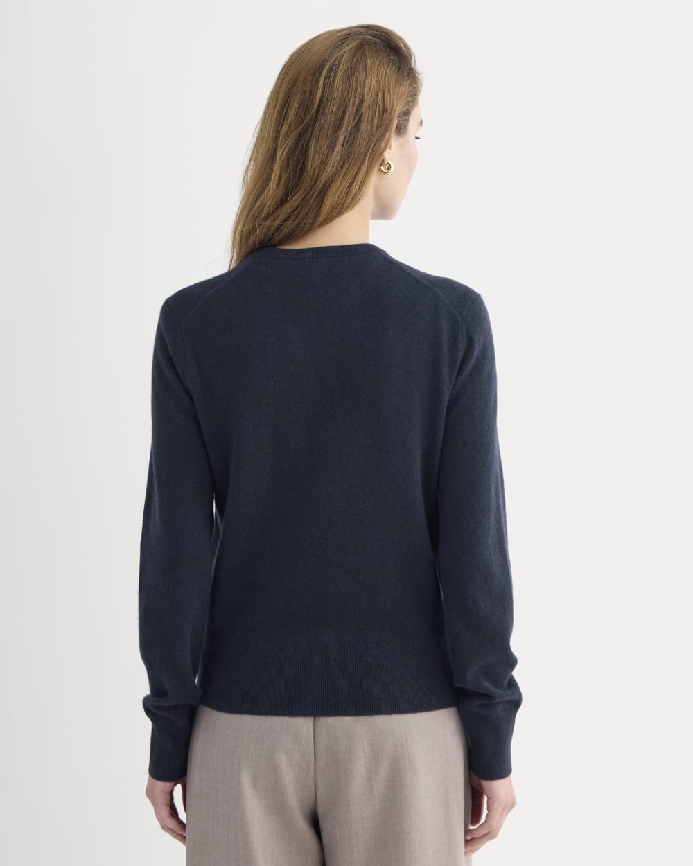 womens-cashmere-slim-crew-sweater-navy