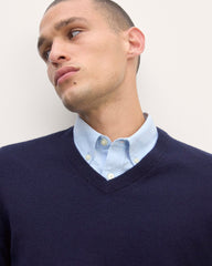 mens-cashmere-vneck-navy