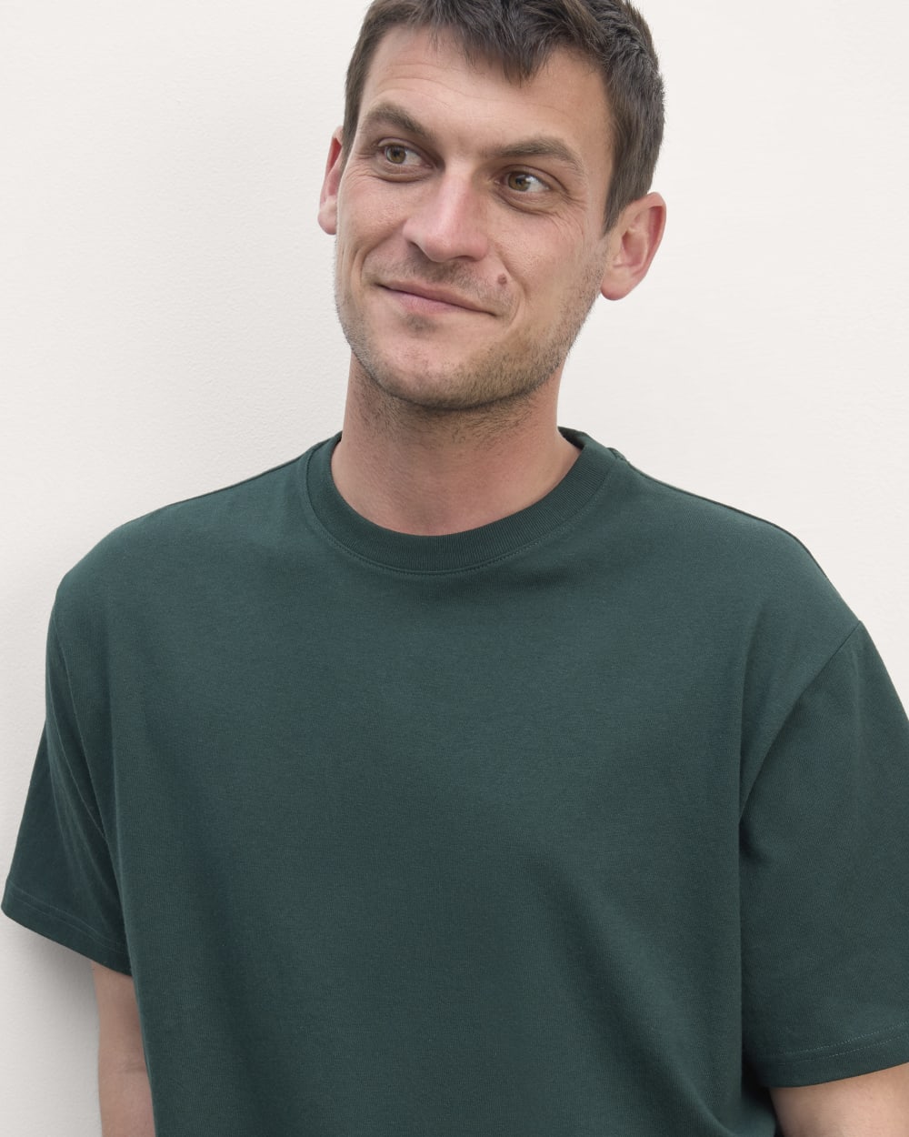 mens-prem-wt-rlxd-crew-scarab