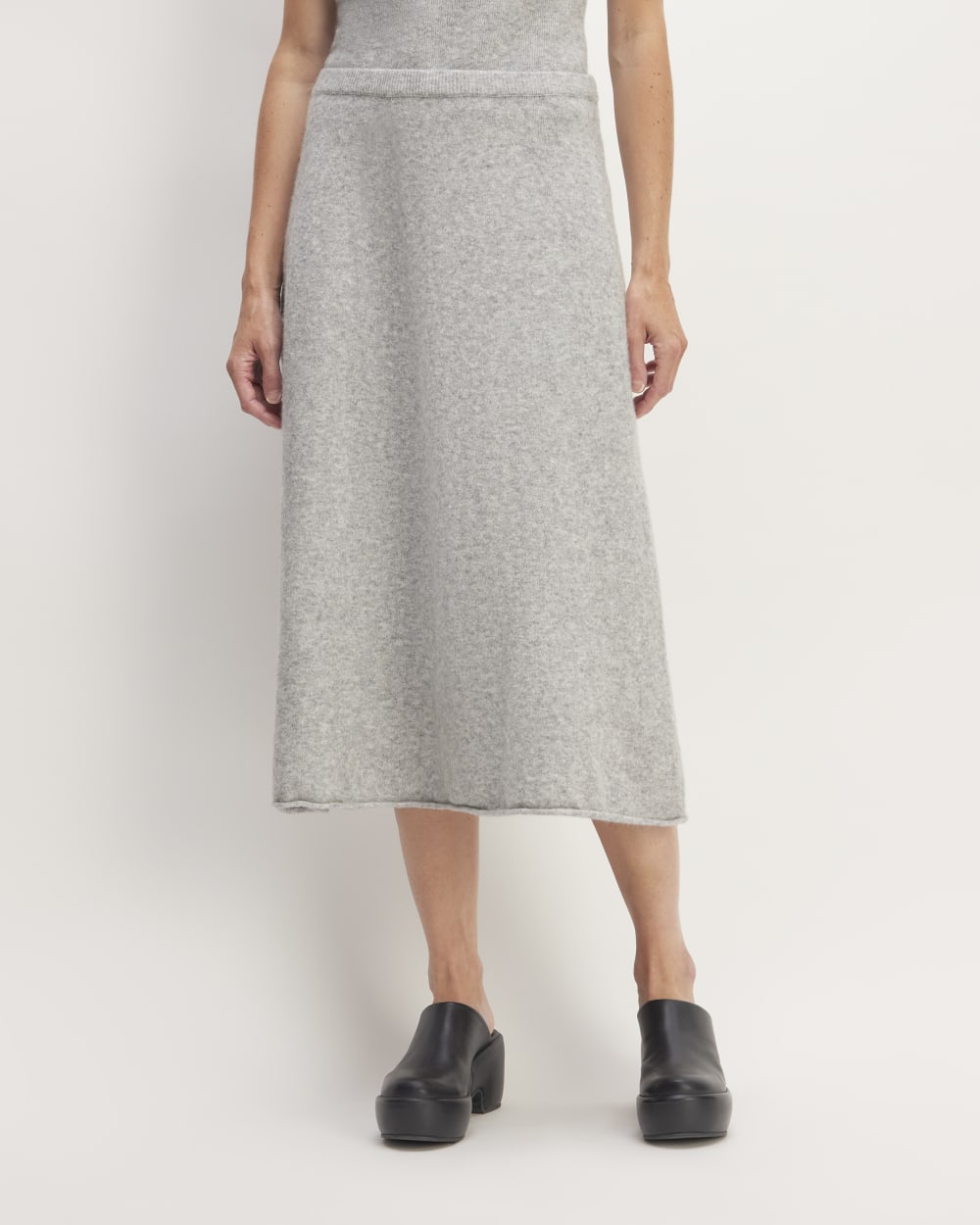 womens-cozy-stretch-skirt-heathered-grey