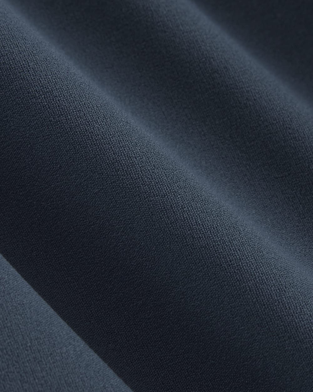 mens-off-duty-tech-short-midnight-navy