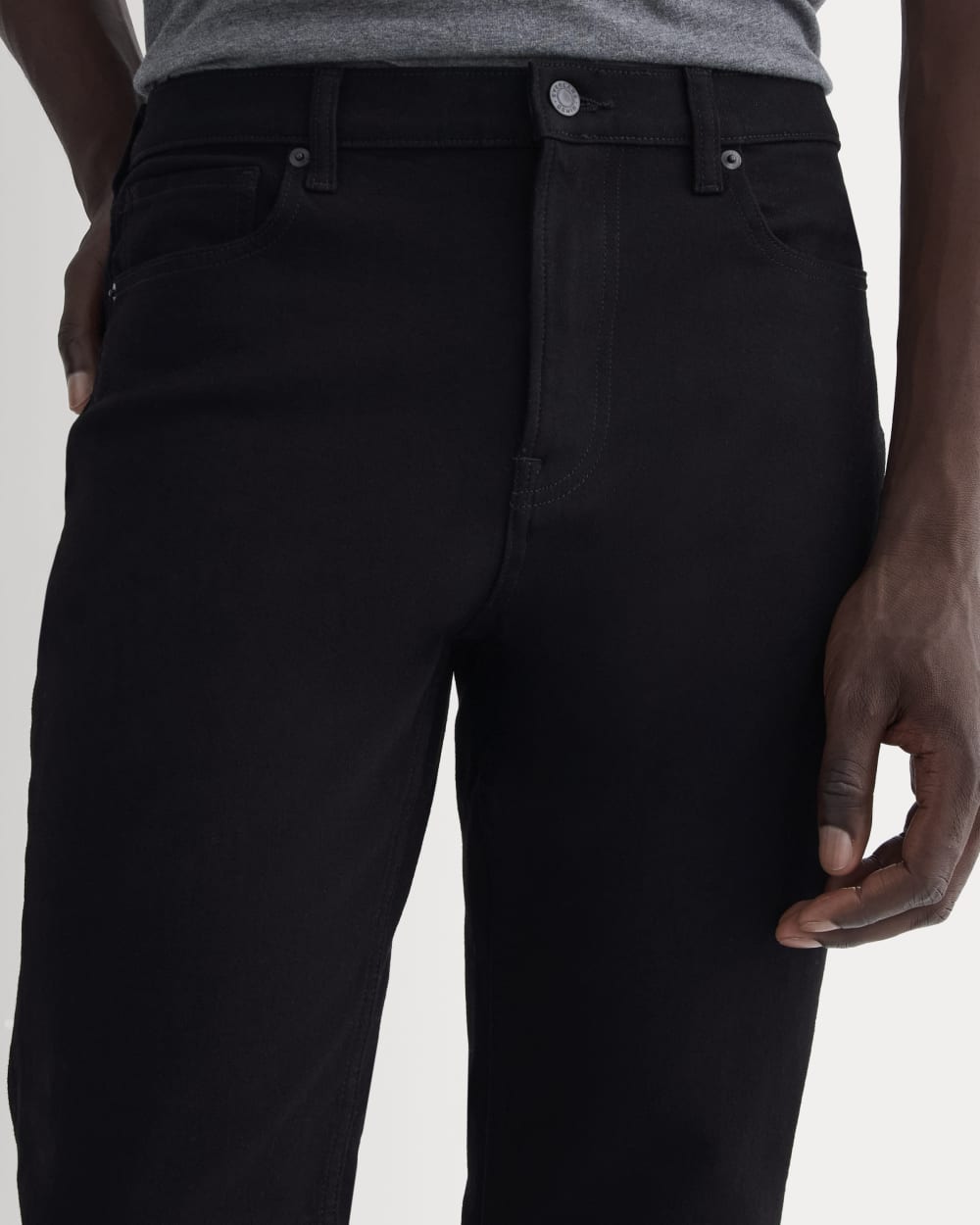 mens-relaxed-taper-fit-performance-jean-black