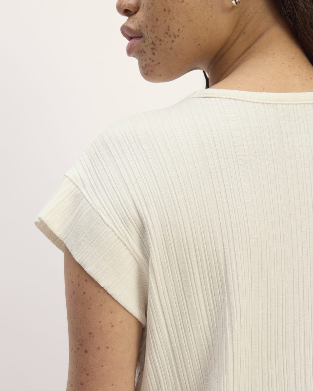 womens-rib-muscle-tee-bone