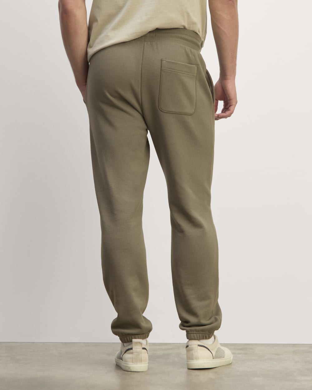 mens-off-duty-jogger-kalamata