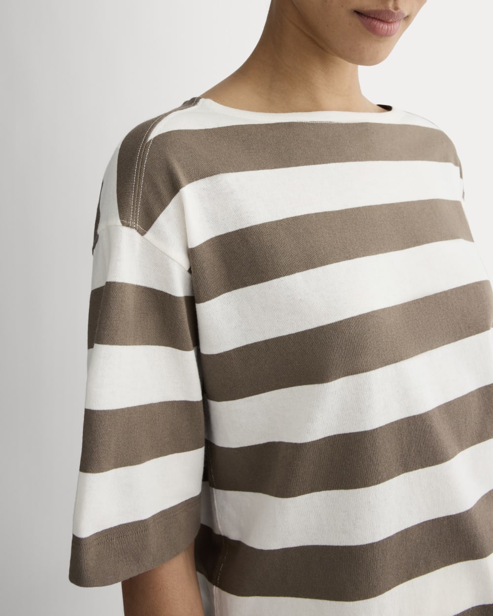 womens-mariner-oversized-tee-deep-taupe-bone