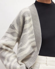 womens-alpaca-tiger-jacquard-cardigan-heathered-grey-snow
