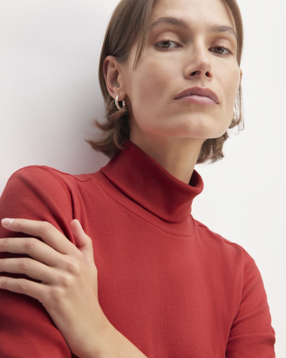 womens-supima-rib-turtleneck-haute-red