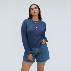 womens-organic-ctn-waffle-henley-navy