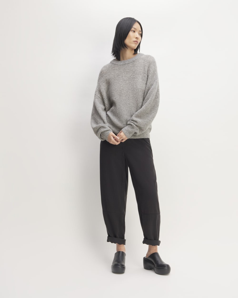womens-alpaca-crew-heathered-stone