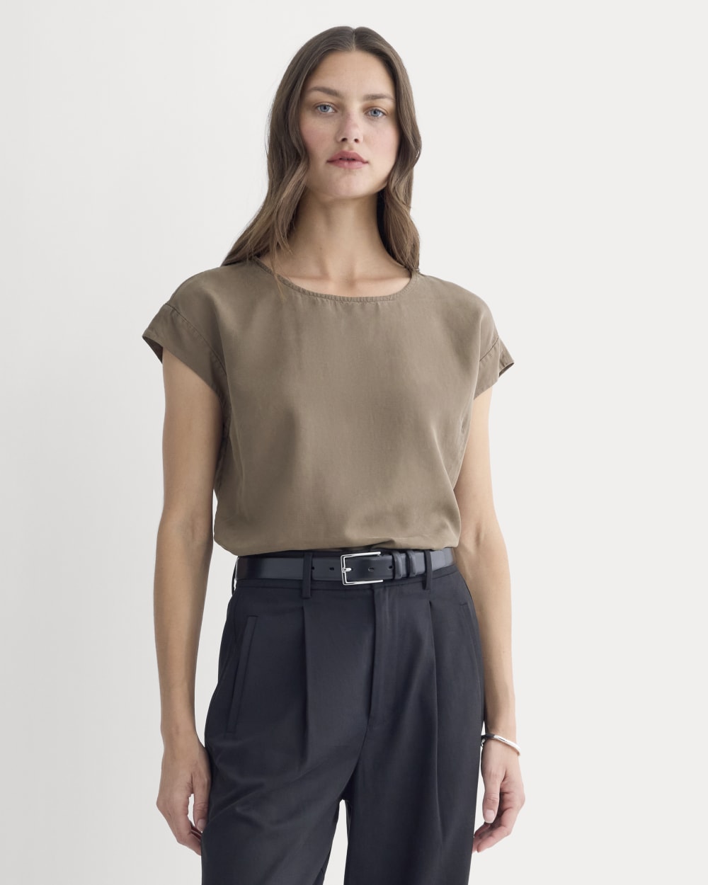 womens-tencel-butterlite-muscle-tee-deep-taupe | primary