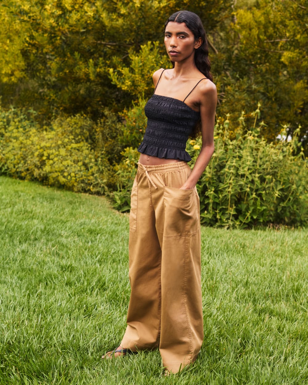 womens-easy-cargo-pant-tigers-eye | editorial