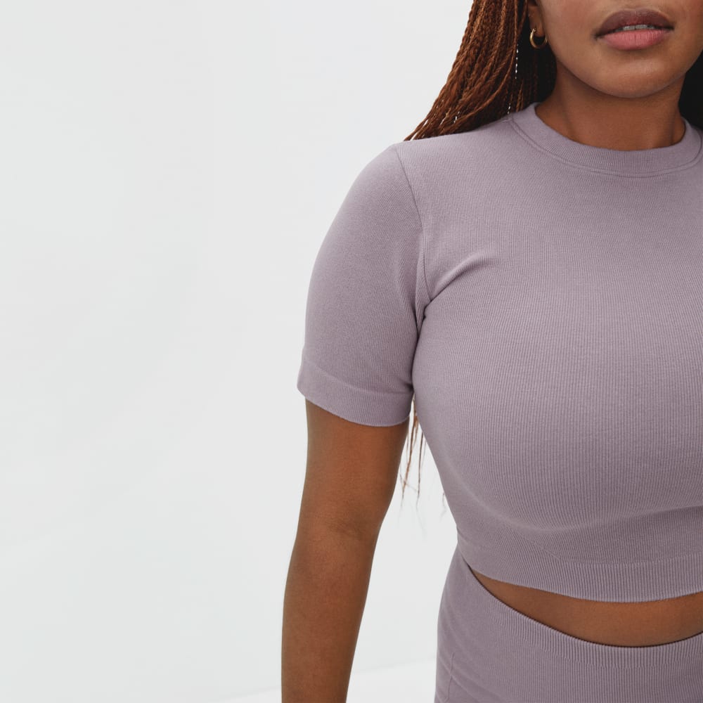 womens-seamless-tee-dusty-lavender