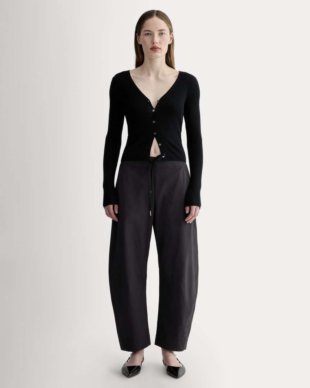 womens-anywhere-barrel-pant-black | primary