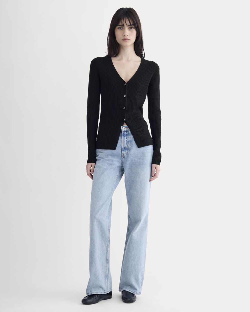 womens-cashmere-ribbed-v-neck-cardigan-black