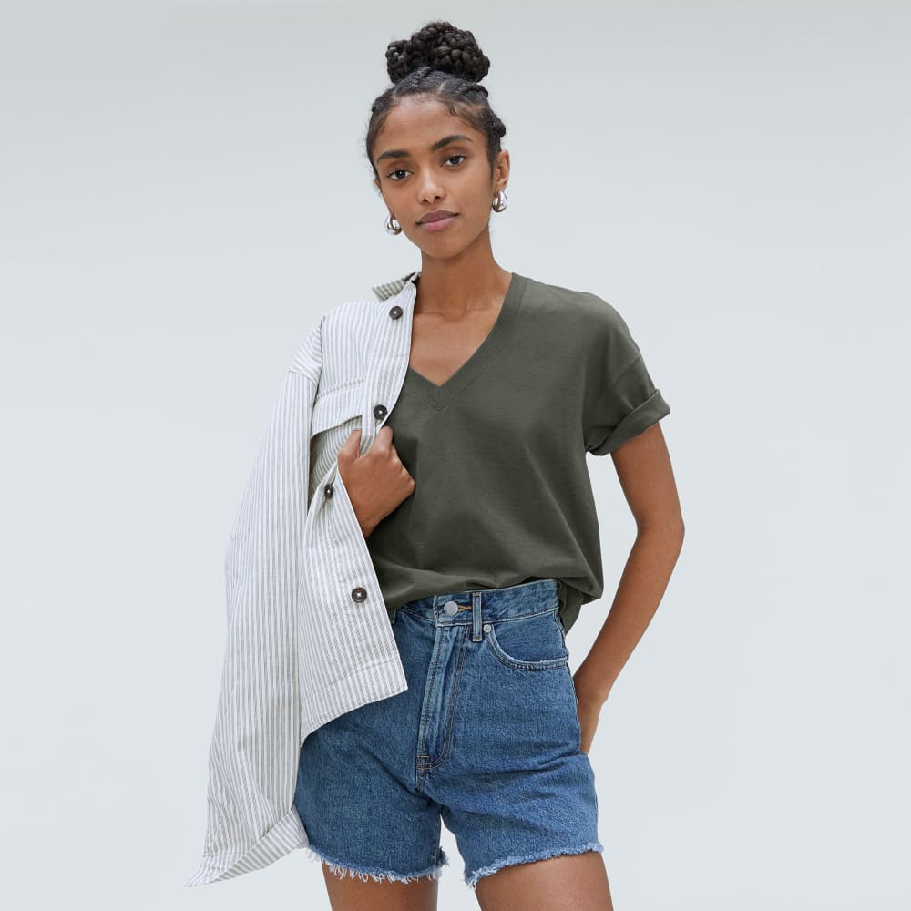 womens-organic-ctn-boxy-v-tee-kambaba