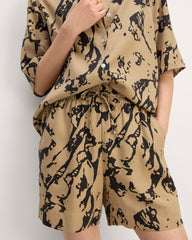 womens-vacation-short-black-cornstalk-abstract