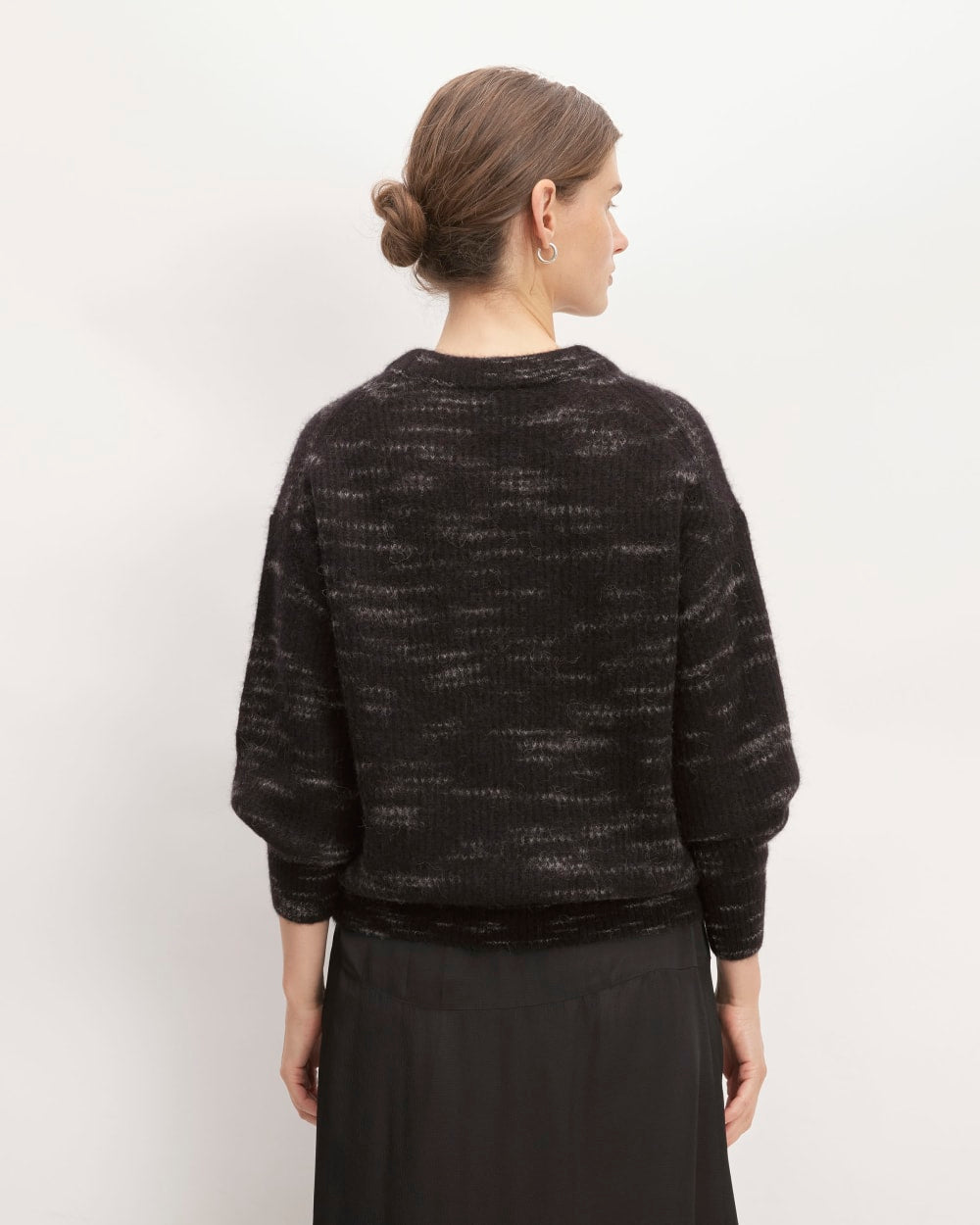 womens-alpaca-crew-black-heather