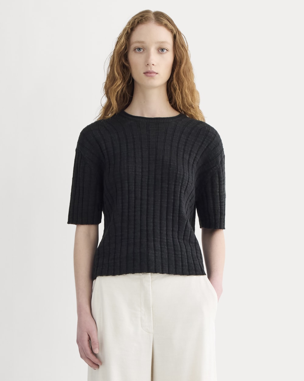 womens-oversized-tee-in-cotton-linen-black | primary