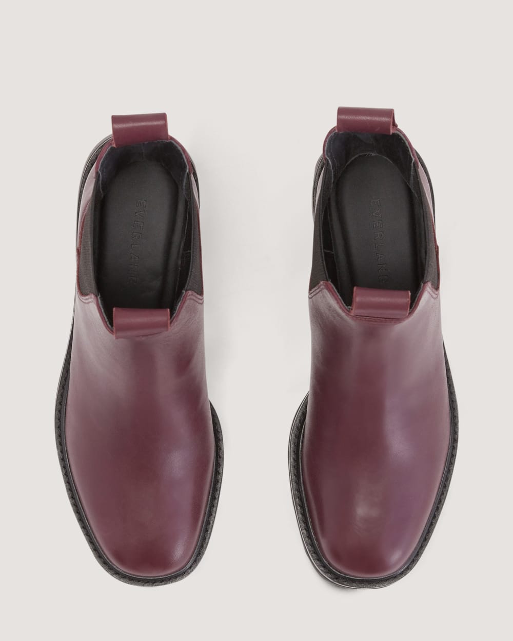 women-lug-chelsea-boot-bordeaux