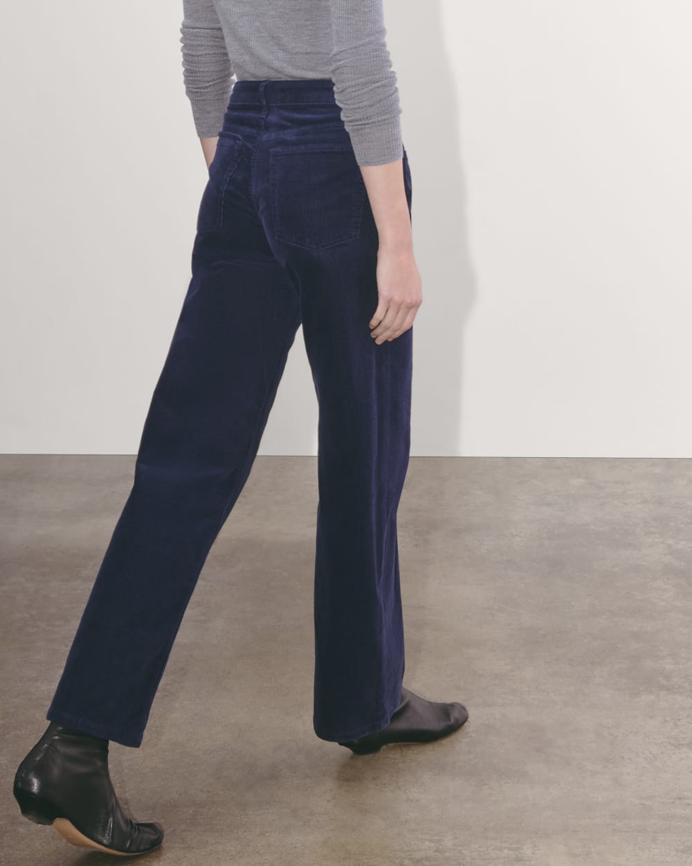 womens-corduroy-mid-way-pant-navy