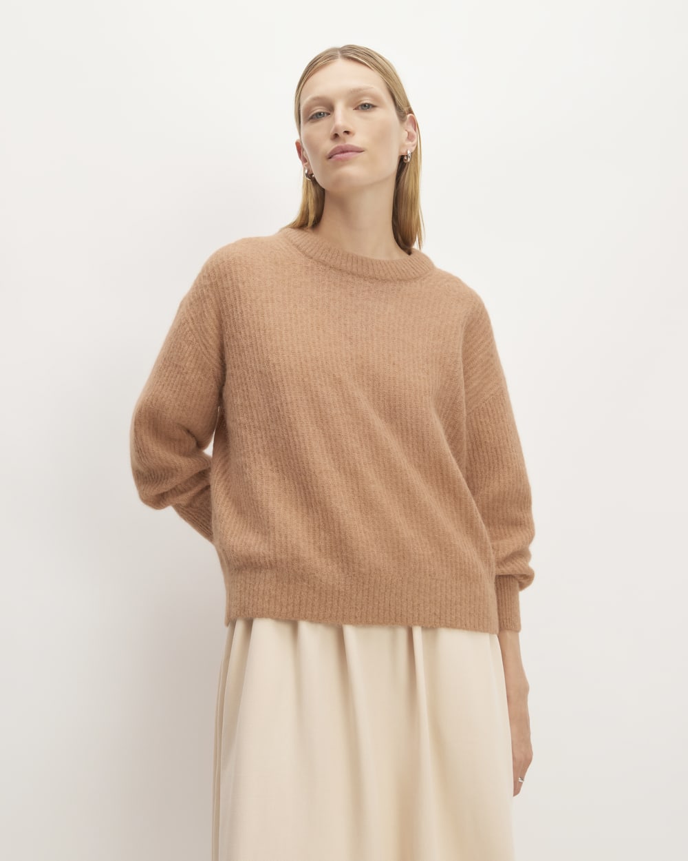 womens-alpaca-crew-taupe | primary