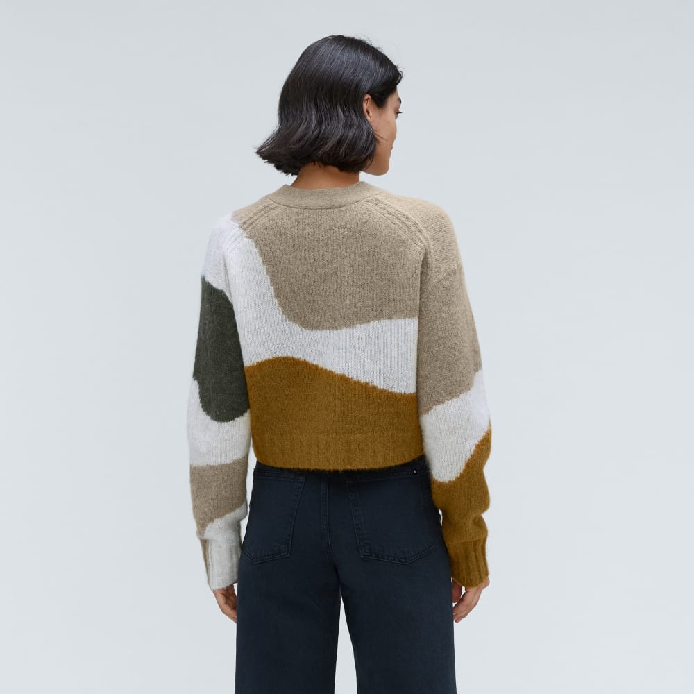 womens-alpaca-v-neck-cropped-cardigan-neutral-camo