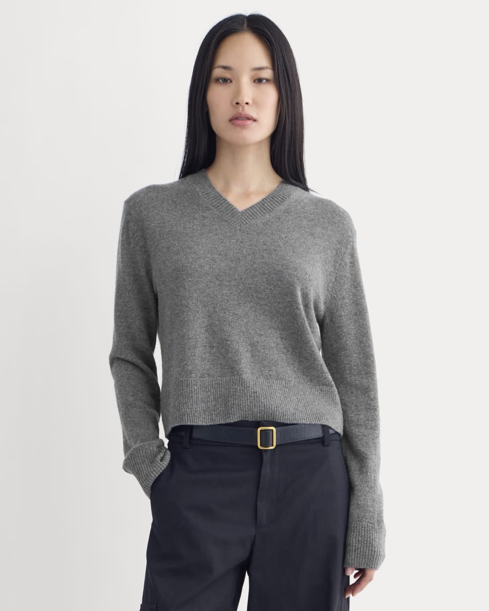womens-cashmere-cropped-high-v-sweater-heather-charcoal | primary