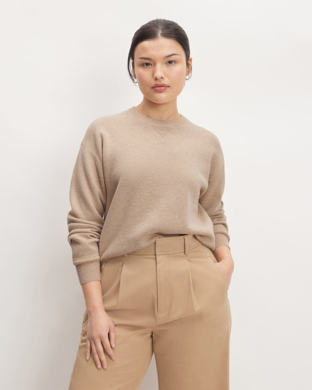 womens-knitted-sweatshirt-warm-oat-heather | primary