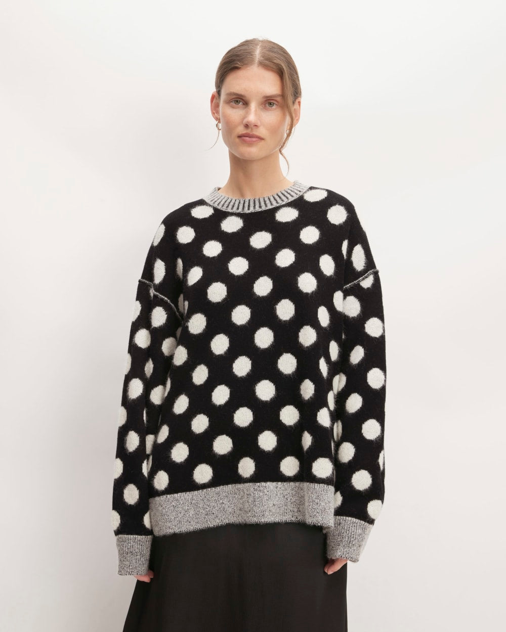 womens-alpaca-polka-dot-oversized-crew-black-snow | primary
