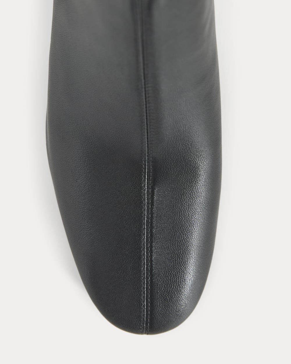 womens-curved-heel-boot-black