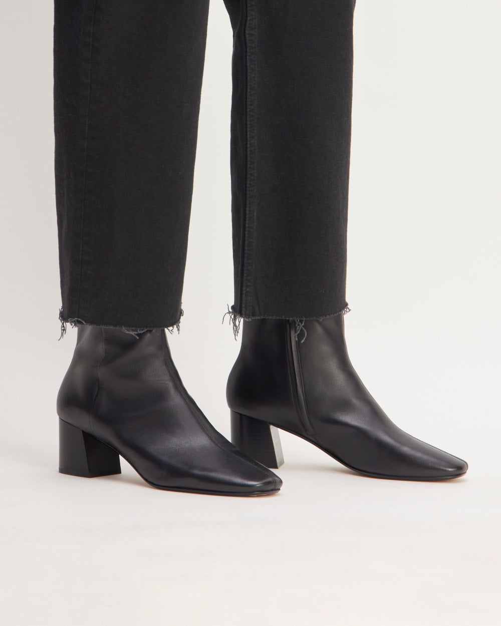 womens-leather-day-boot-black | alt