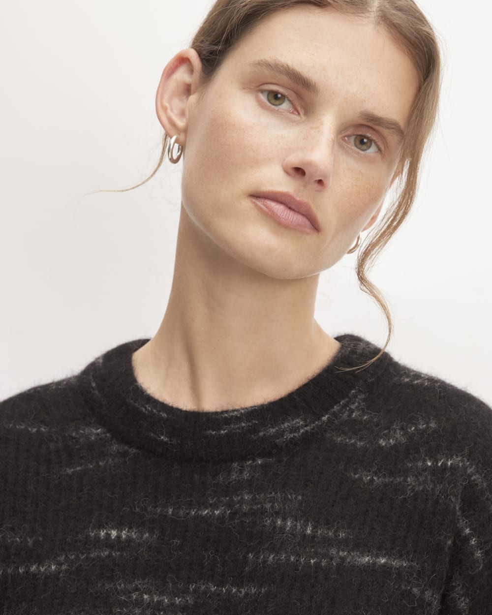 womens-alpaca-crew-black-heather