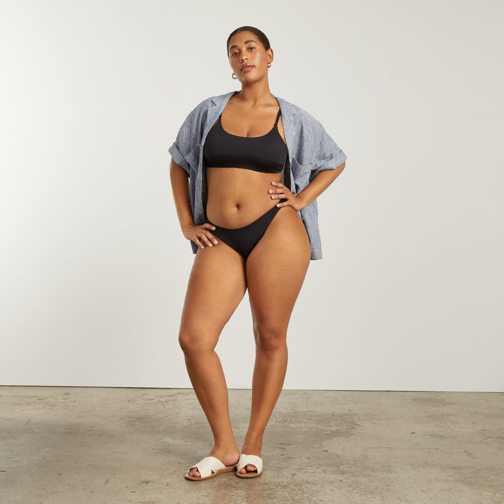 womens-scoop-neck-bikini-top-black