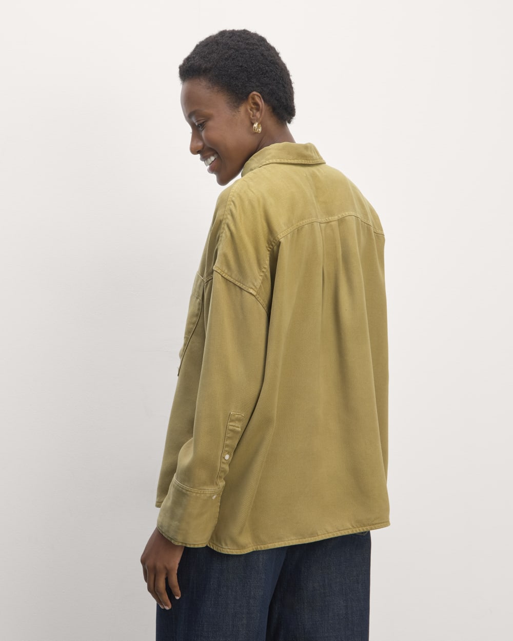 womens-tencel-boxy-shirt-fennel-seed